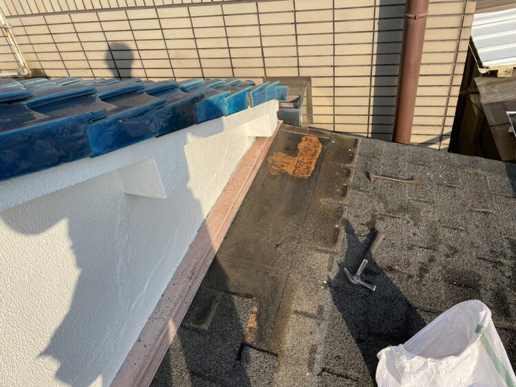 大阪市生野区でアスファルトシングルの部分補修工事をさせて頂きました。